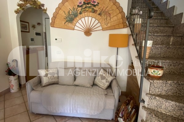 Three-room apartment in excellent condition thumbnail