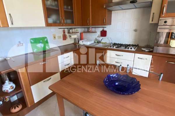 Three-room apartment in Bordighera near the sea thumbnail