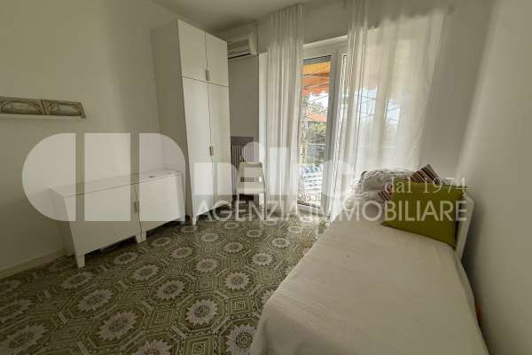 Three-room apartment in an elegant condominium thumbnail